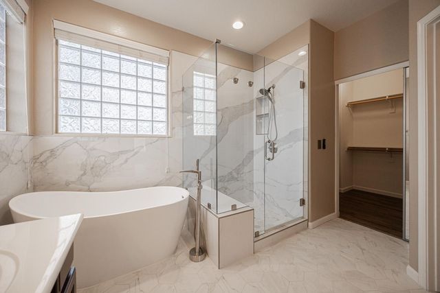 6539 W Jomax Road, Phoenix, AZ 85083