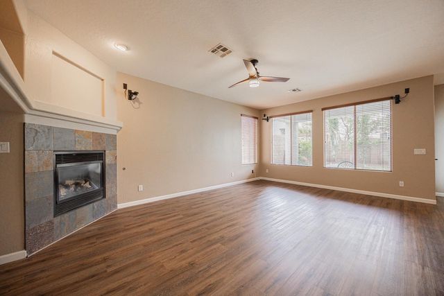 6539 W Jomax Road, Phoenix, AZ 85083