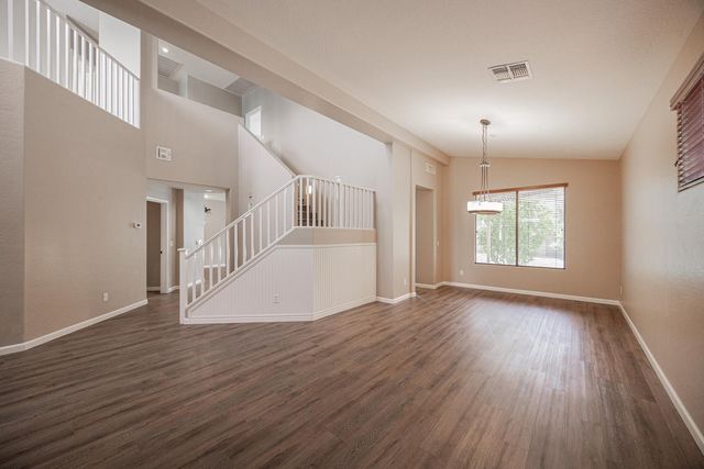 6539 W Jomax Road, Phoenix, AZ 85083