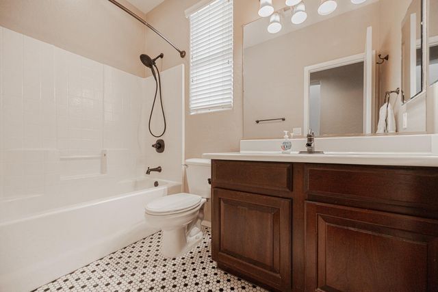 6539 W Jomax Road, Phoenix, AZ 85083