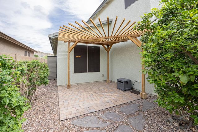 6539 W Jomax Road, Phoenix, AZ 85083