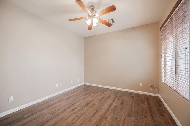 6539 W Jomax Road, Phoenix, AZ 85083