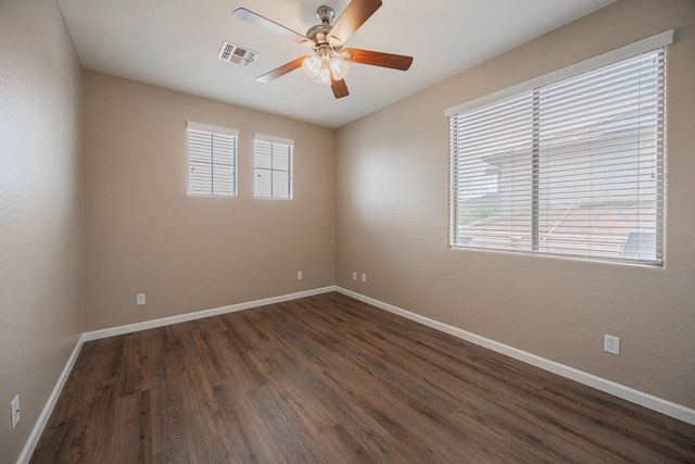 6539 W Jomax Road, Phoenix, AZ 85083