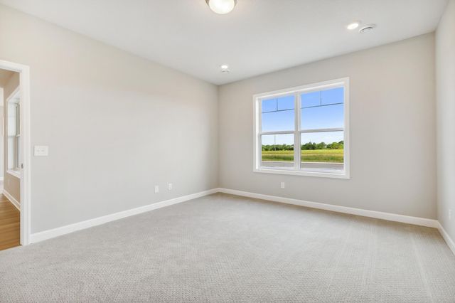 1813 Arrowhead Street, Shakopee, MN 55379