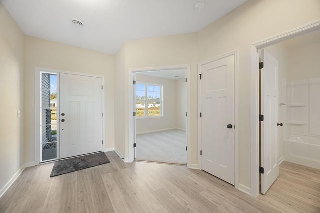 1813 Arrowhead Street, Shakopee, MN 55379