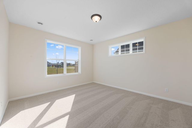 1813 Arrowhead Street, Shakopee, MN 55379