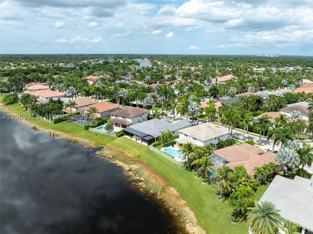 2126 Quail Roost Dr, Weston, FL 33327