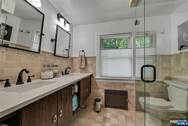 730 River Road, Teaneck, NJ 07666