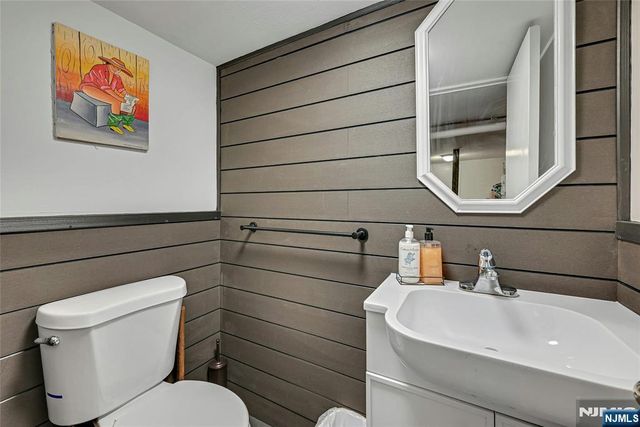 730 River Road, Teaneck, NJ 07666