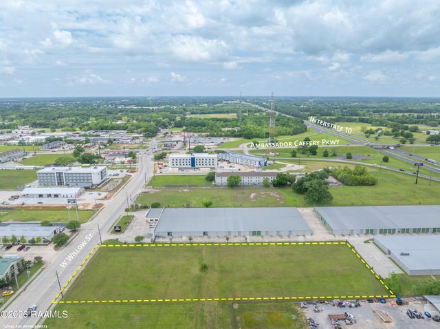 2124 W Willow Street, Scott, LA 70583