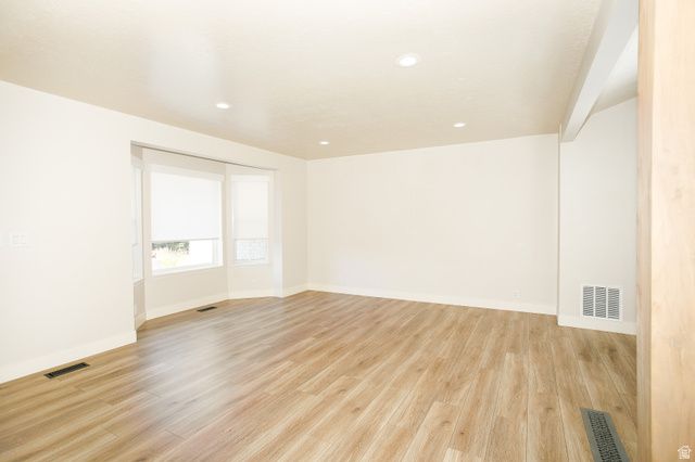 1306 N THORNFIELD RD, Kaysville, UT 84037