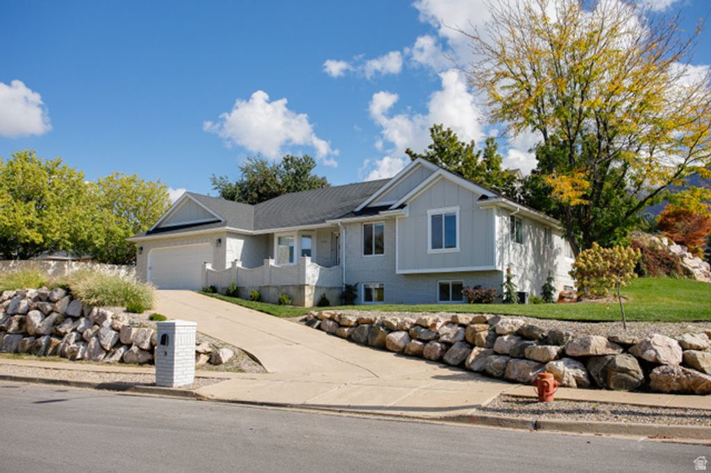 1306 N THORNFIELD RD, Kaysville, UT 84037