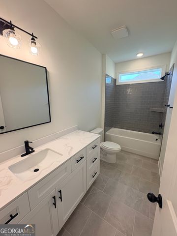 144 Tattersall Way 5-103, Senoia, GA 30276
