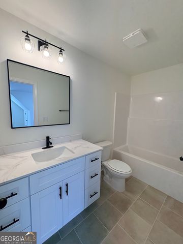 144 Tattersall Way 5-103, Senoia, GA 30276