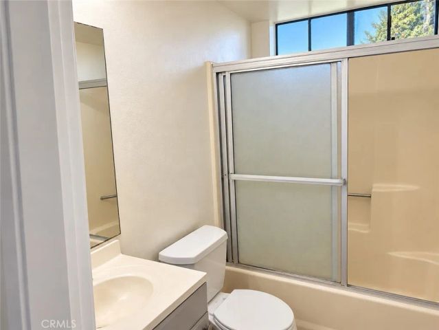 344 Vine Street 4, Glendale, CA 91204