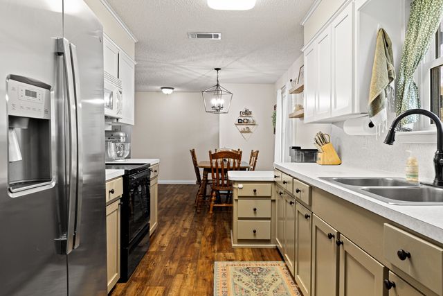 3368 Rupe Huffman Road, Longview, TX 75605