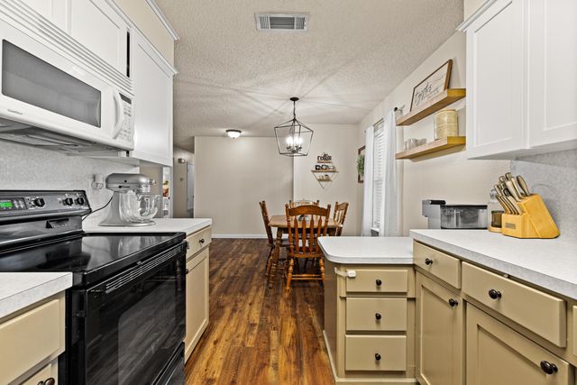 3368 Rupe Huffman Road, Longview, TX 75605