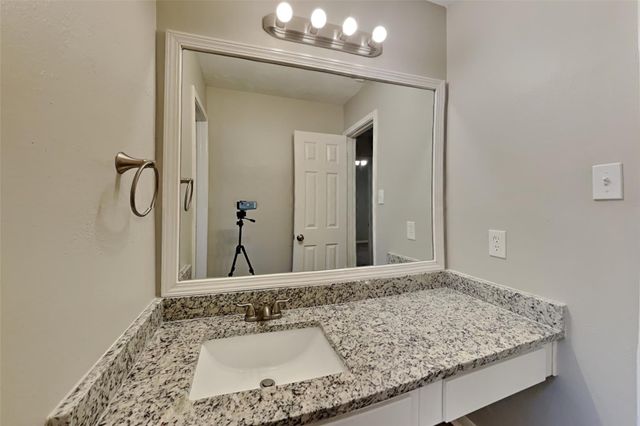 14706 Trailbrook Drive, Houston, TX 77095