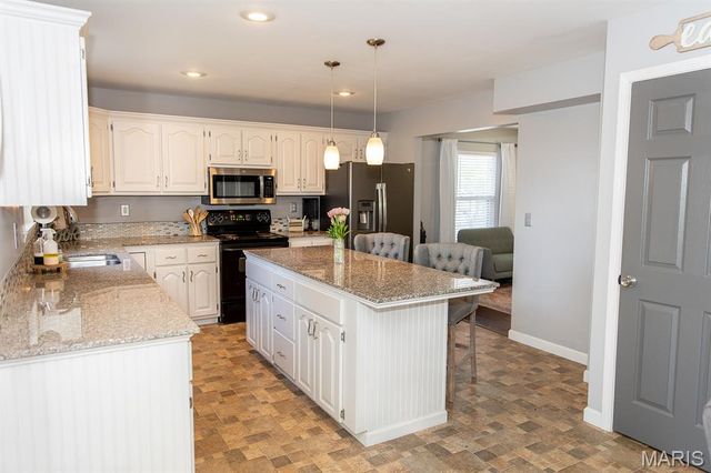1525 Prehistoric Hill Drive, Imperial, MO 63052