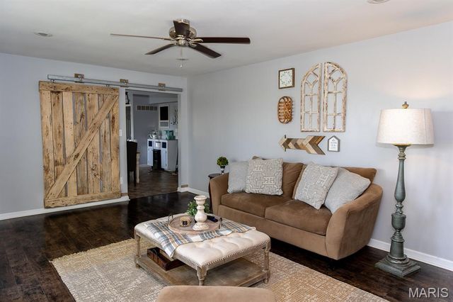 1525 Prehistoric Hill Drive, Imperial, MO 63052