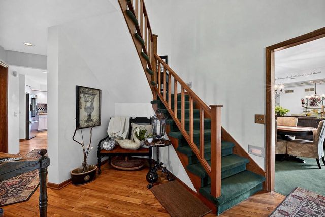 321 Sauk Creek Drive, Madison, WI 53717