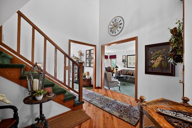 321 Sauk Creek Drive, Madison, WI 53717