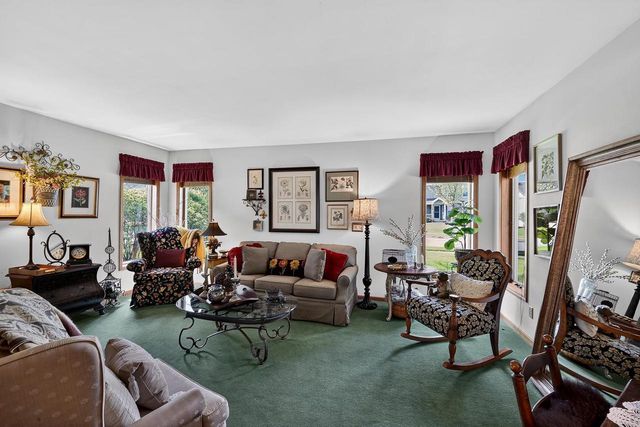 321 Sauk Creek Drive, Madison, WI 53717