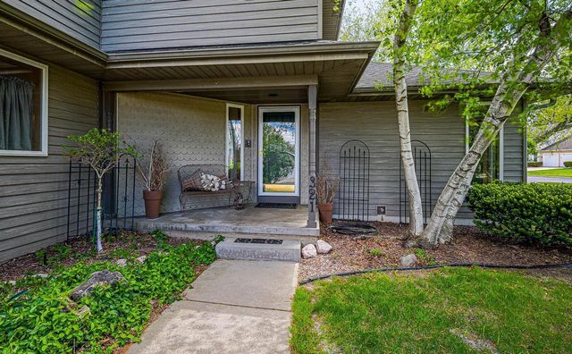 321 Sauk Creek Drive, Madison, WI 53717