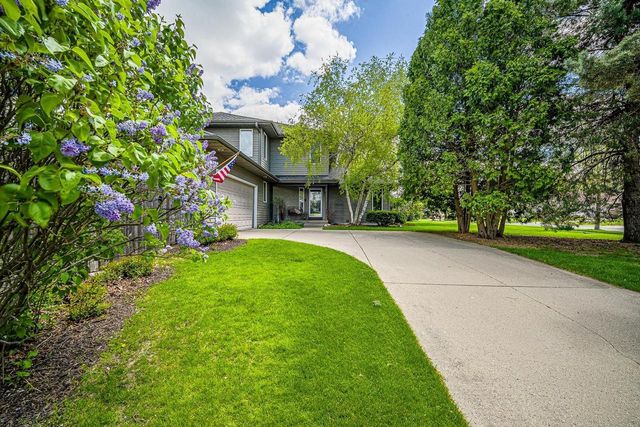 321 Sauk Creek Drive, Madison, WI 53717