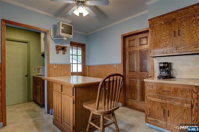 15-14 Bellair Avenue, Fair Lawn, NJ 07410