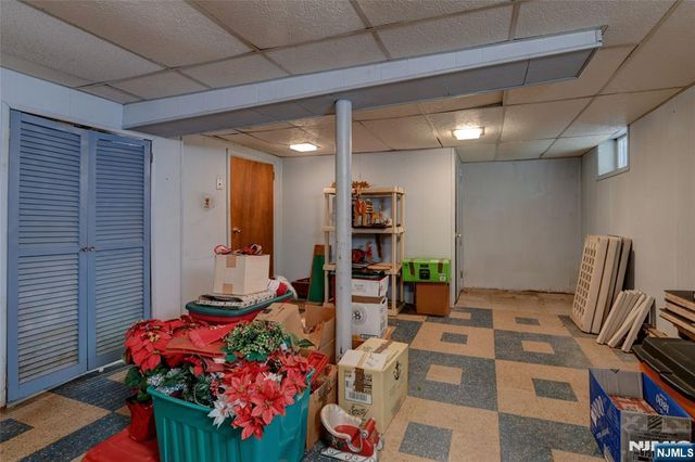 15-14 Bellair Avenue, Fair Lawn, NJ 07410