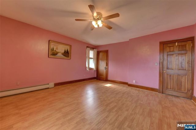 15-14 Bellair Avenue, Fair Lawn, NJ 07410