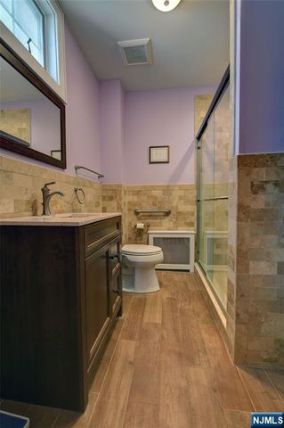 15-14 Bellair Avenue, Fair Lawn, NJ 07410