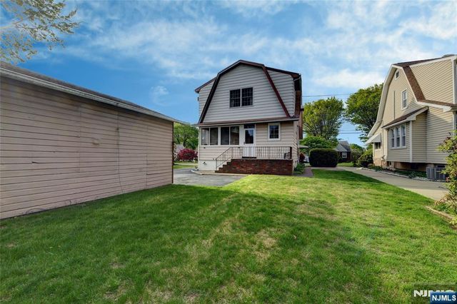 15-14 Bellair Avenue, Fair Lawn, NJ 07410
