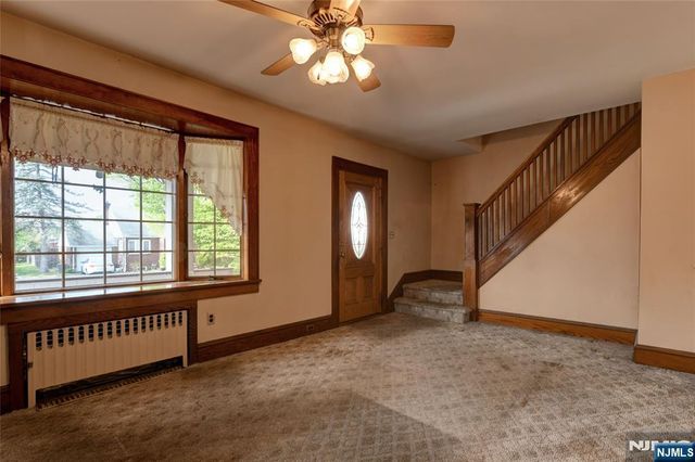 15-14 Bellair Avenue, Fair Lawn, NJ 07410