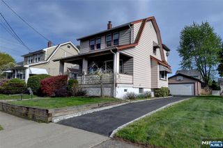 15-14 Bellair Avenue, Fair Lawn, NJ 07410