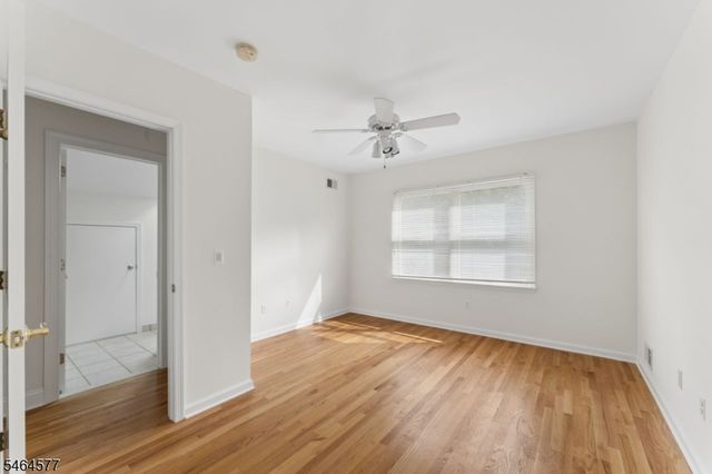 31 Old Farm Rd, Berkeley Heights Twp., NJ 07922