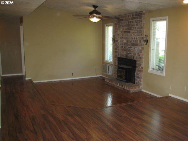 4254 SNOOPY Ct, Salem, OR 97301