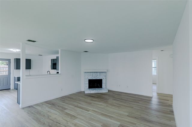 2621 Shorecrest Drive, Little Elm, TX 75068