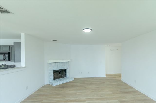 2621 Shorecrest Drive, Little Elm, TX 75068