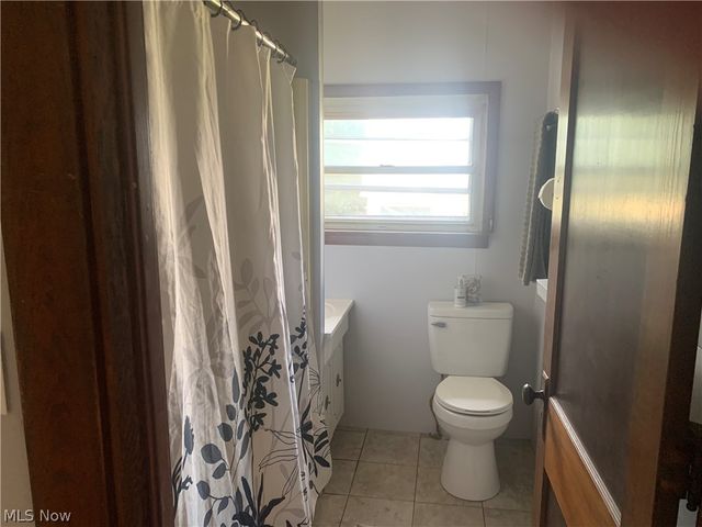 145 Grant Street, Conneaut, OH 44030