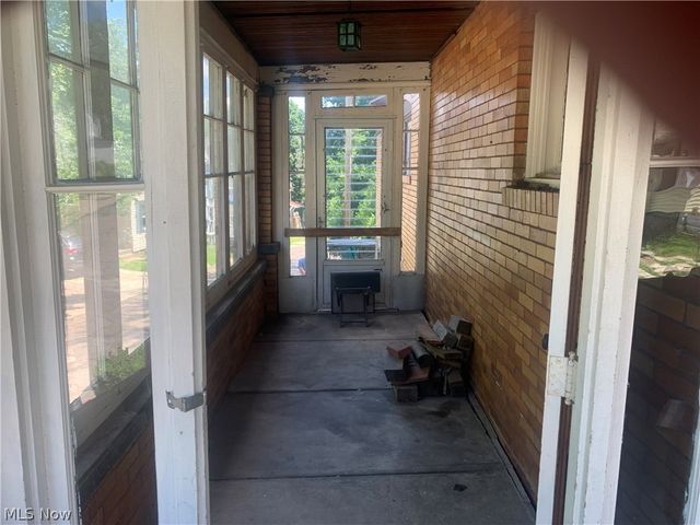 145 Grant Street, Conneaut, OH 44030