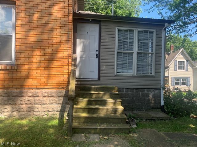 145 Grant Street, Conneaut, OH 44030