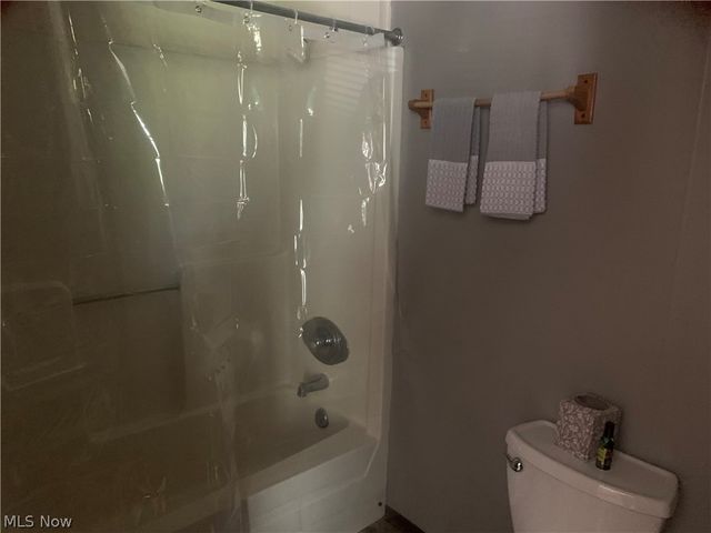 145 Grant Street, Conneaut, OH 44030