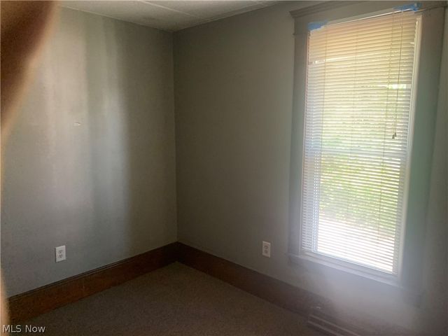 145 Grant Street, Conneaut, OH 44030