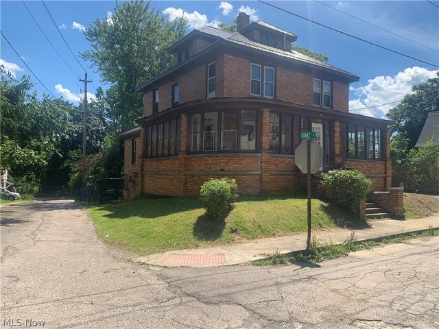 145 Grant Street, Conneaut, OH 44030