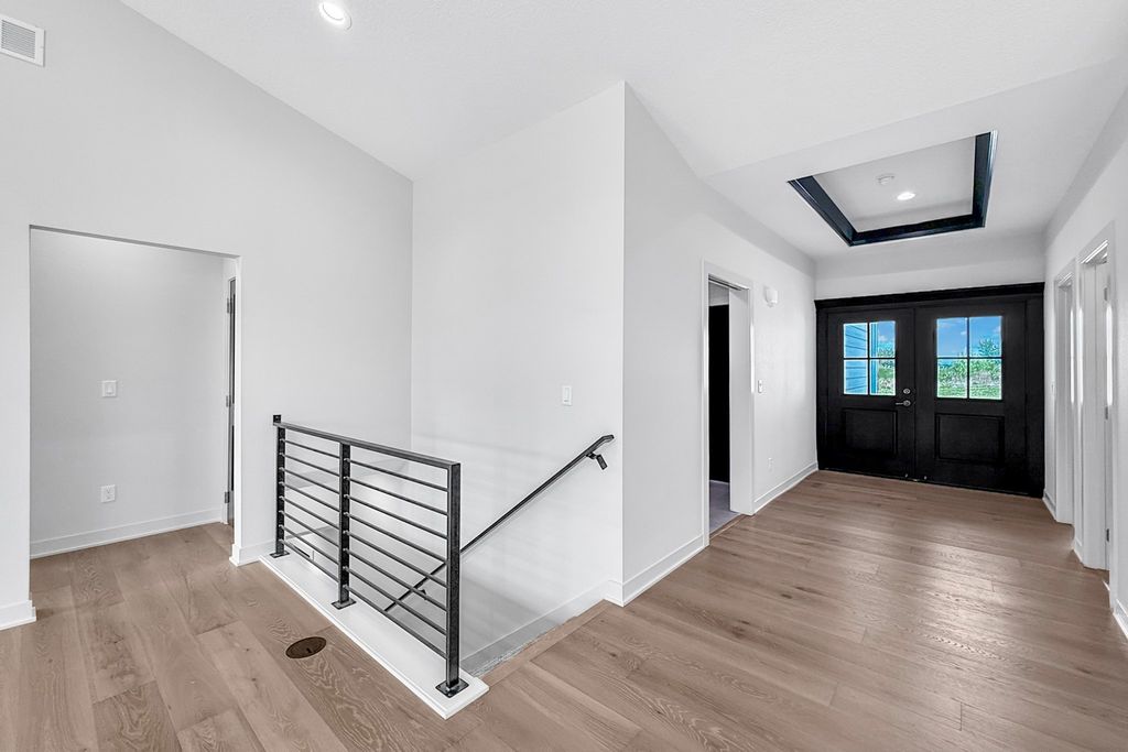 140 NW Crabtree Lane, Waukee, IA 50263