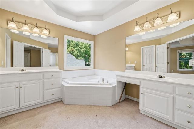 514 Lovinggood Court, Woodstock, GA 30189