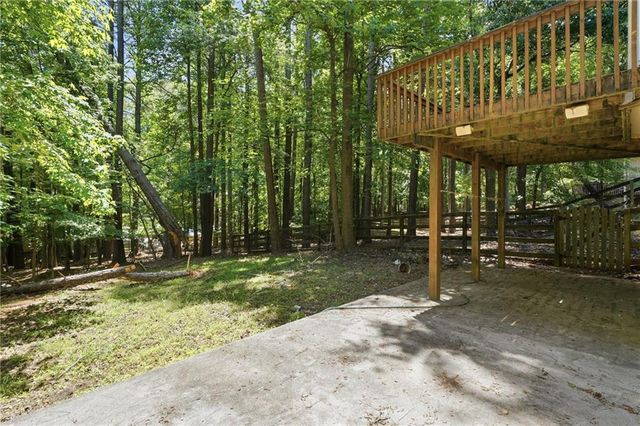 514 Lovinggood Court, Woodstock, GA 30189