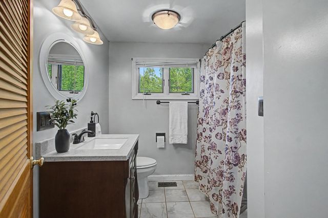 92 Vermont Route 109, Waterville, VT 05492